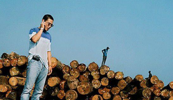 在农村为啥这么多人去非洲工作，都不愿回来？听听姑娘们都怎么说