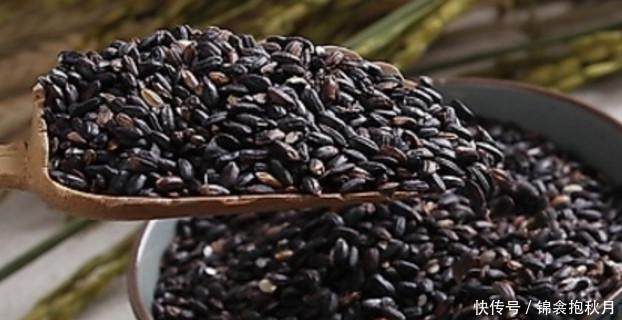 女人连吃黑米黑豆一年有什么好处,补肾养颜抗