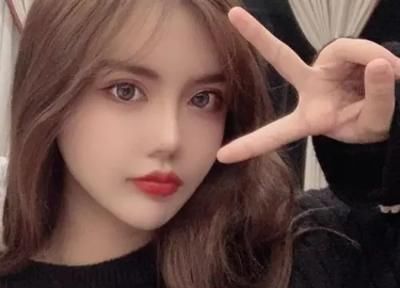 【男友】韩安冉再官宣,新男友出镜,颜值和气质都不输前夫哥小猪