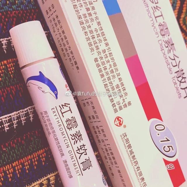  「溶液里浸泡」1粒小药片，碾碎丢水里，花像吃了兴奋剂疯长！