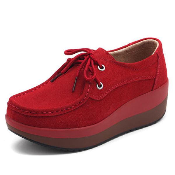 老婆无意间发现的女鞋，上脚舒适比高跟鞋还时尚，走一天都不累脚