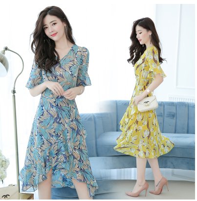 丰满的女人不穿紧身衣真浪费?学学下图这样穿，尽显风情万种