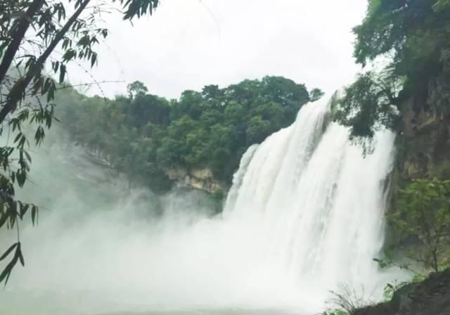 成都开往贵州的高铁图