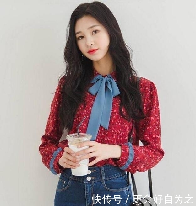 气质|漂亮的牛仔裤美女,彰显女人的生活姿态