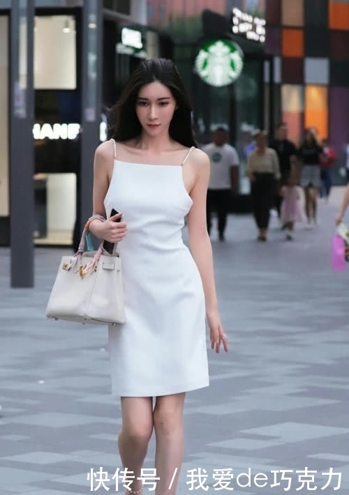 【干净】白色连衣裙,穿搭干净靓丽,彰显东方女性成熟魅力!