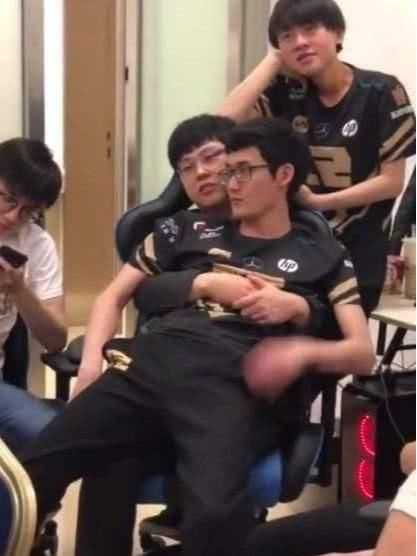 karsa事件过后，造谣者高三学生已道歉，RNG官微称karsa重新乐观