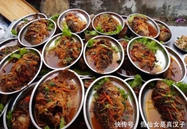  「宴席吃」看看那些“无中生有”的农村宴席，个个让人欲哭无泪