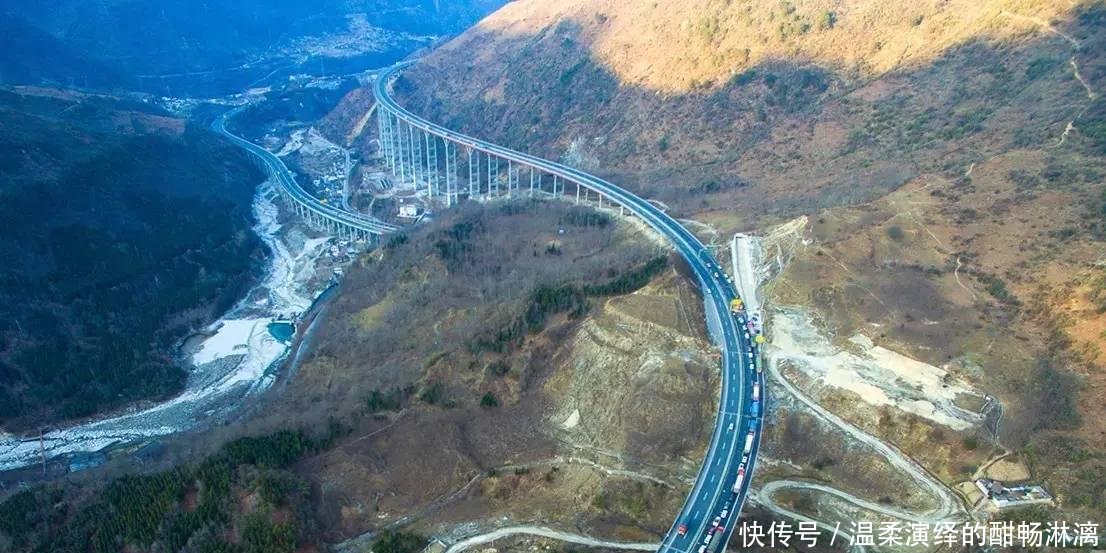  造价@一公里造价一亿, 四川用200亿砸响这座城市, 却被称为魔鬼