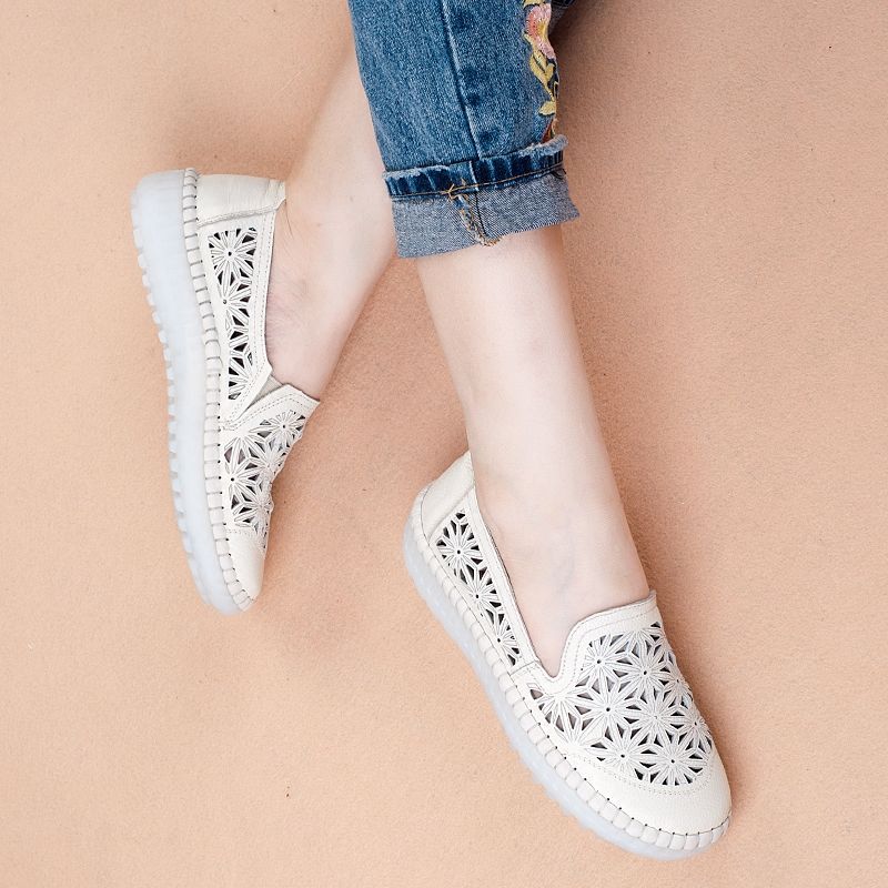 爱美的你，还缺少一双时尚性感的凉鞋，洋气减龄像少女一样