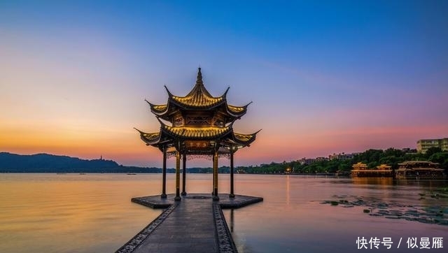 西湖被称“最傻”景区，因免门票损失几十亿，但事实却并非如此