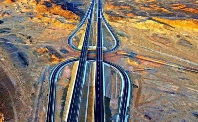 中国最“荒凉”的高速，全长达2540公里，却几乎看不到一辆车