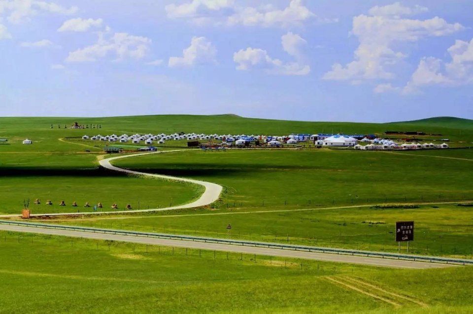 为什么非洲草原有树木而我国草原不长树呢?主要因为三个因素