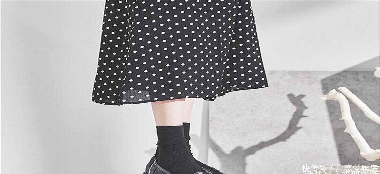  [活力]美丽高跟,年轻有活力，寒冷也无法阻挡