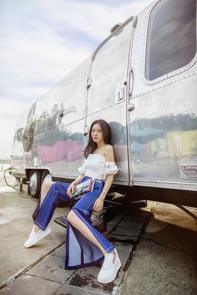 陈语安:夏季随意搭配都很时尚!