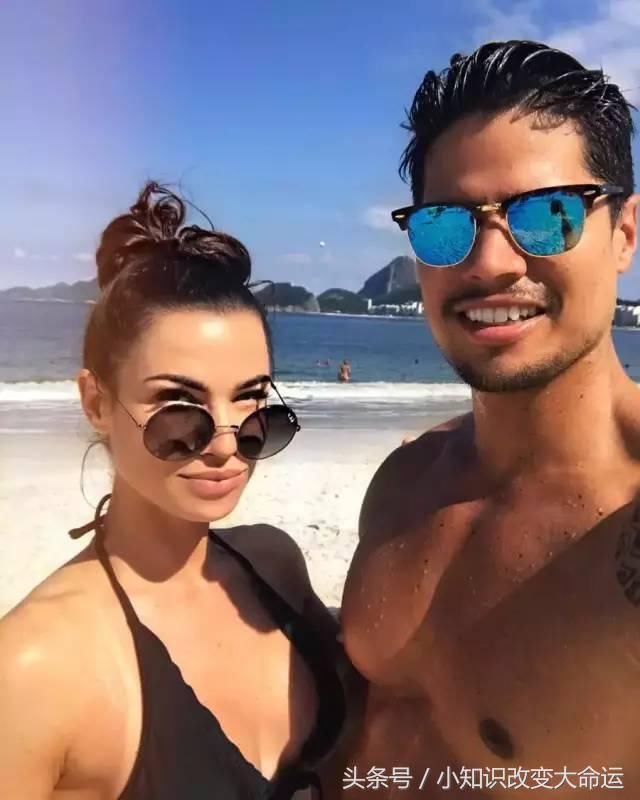 她有着90斤女生中最标准的女神身材！网友：对她的男友很失望