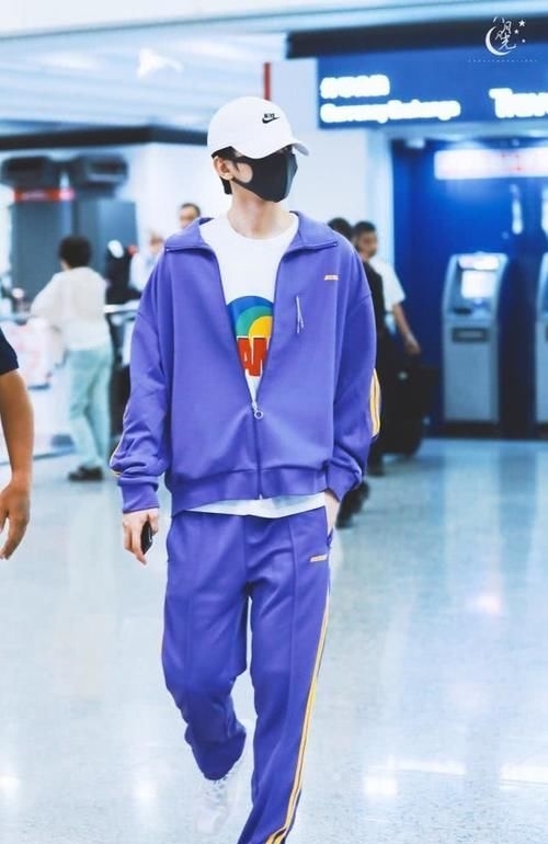 简直■男星运动服大赏!易烊千玺简直是代言人,王一博不愧是时髦精