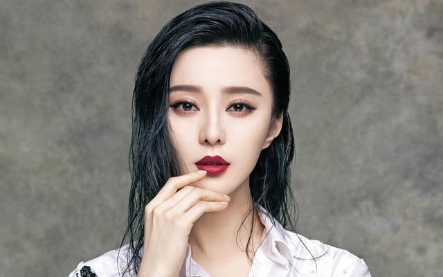 范冰冰被调查广告商解约,弟弟被限制出境!网友:真的要凉了?