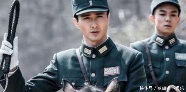 「过分」新《亮剑》新衣服我忍了,打发胶也忍了,但是带耳钉就过分了吧!