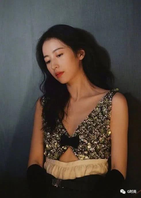  「blingbling」blingbling亮片元素 搭配好了就丝毫不会有“廉价感”