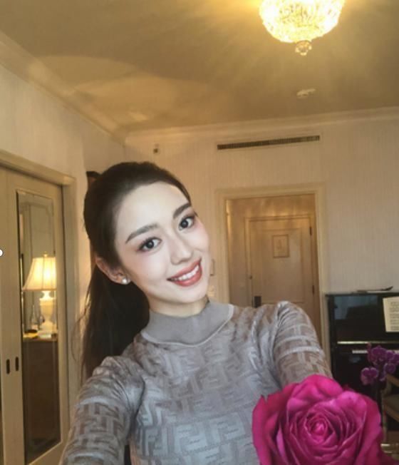  [转型]郎朗妻子吉娜频繁打广告，转型“带货网红”？