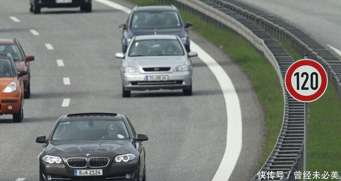  时速表@为什么高速跑到120还有人超车？老司机：原因很简单