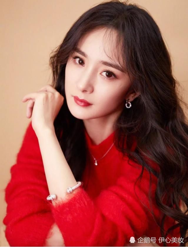  脸上|女生脸上若有4个特征，就是男生最爱的“初恋脸”，素颜也很精致