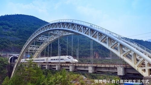  发生@广西铁路建设发生翻天覆地的变化