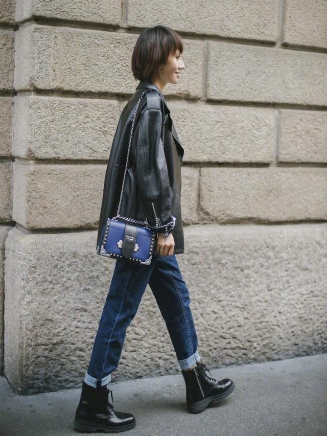 40岁袁泉瘦成纸片人，这麻杆腿跟鲁豫相差无几！