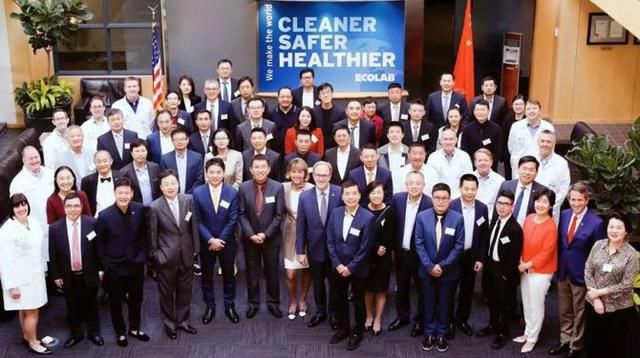 京东回应了，强东出事了，奶茶躺枪了，思聪居然删帖了！