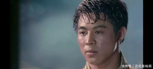 『这部』1989年,李连杰接拍这部功夫片,拍完却被嘉禾雪藏了3年才准上映