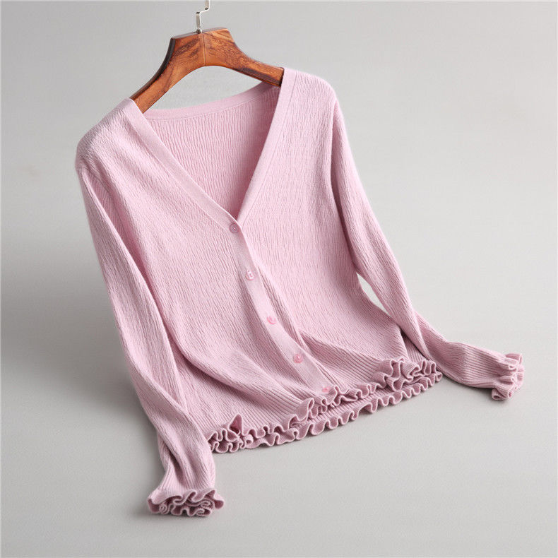 这才是早秋流行“小衫+半裙短小”，赶紧来看看下面女人，超美嫩