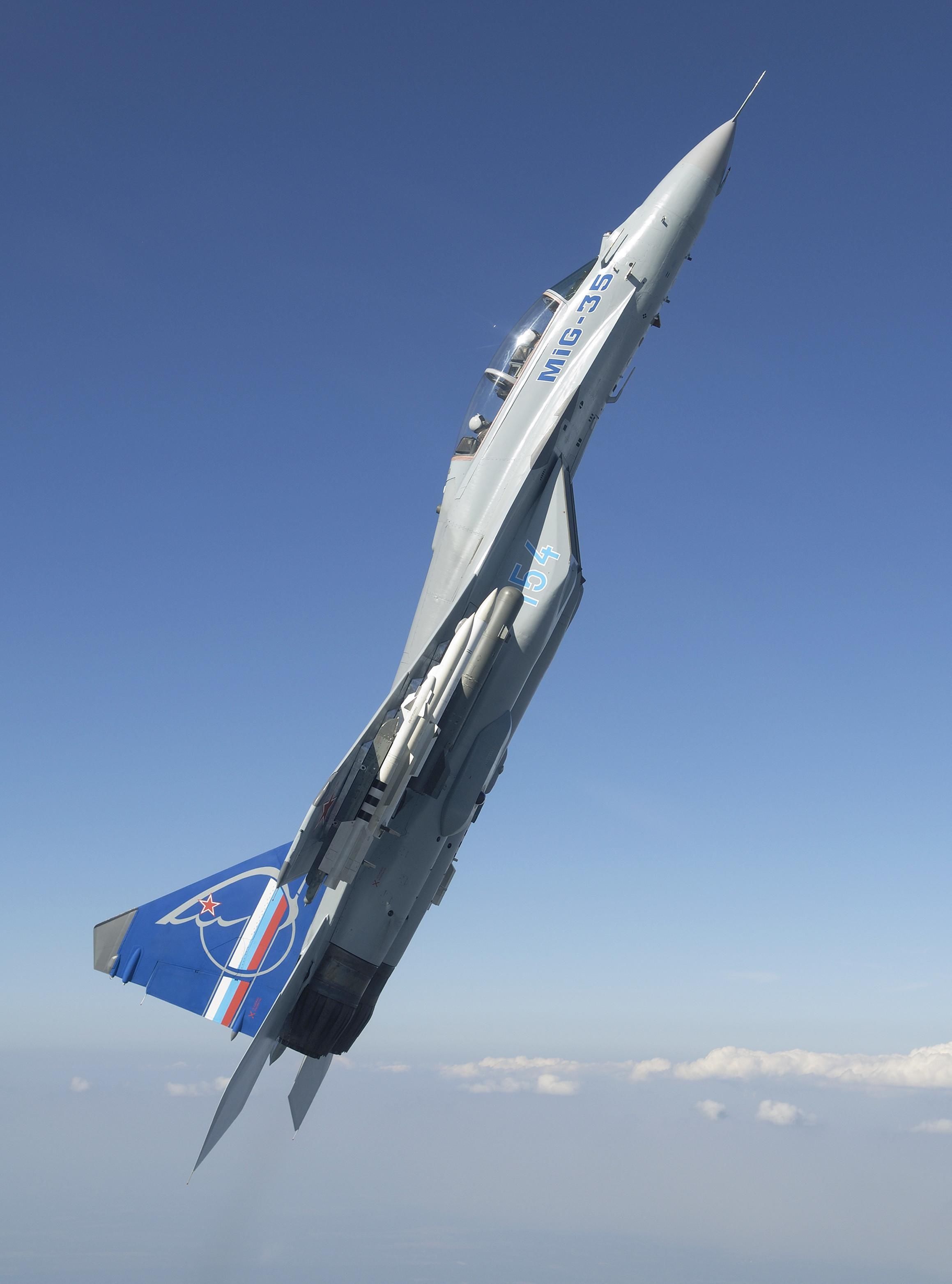 俄媒:我们这款战机比F35不要太好 还未服役就