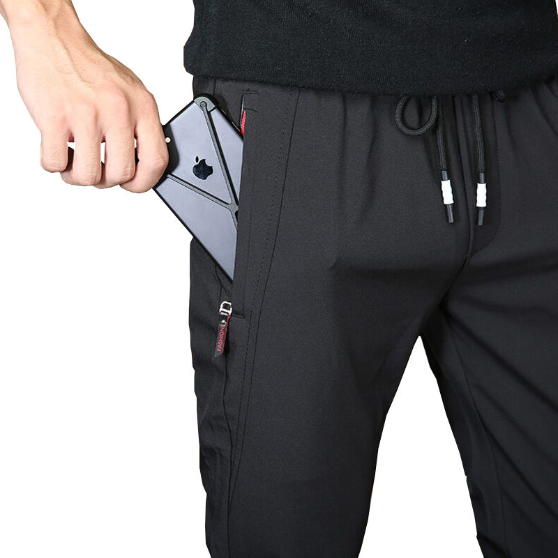 男人50岁以上，少穿衬衫，看下面8款高档男装，让你倍有面子