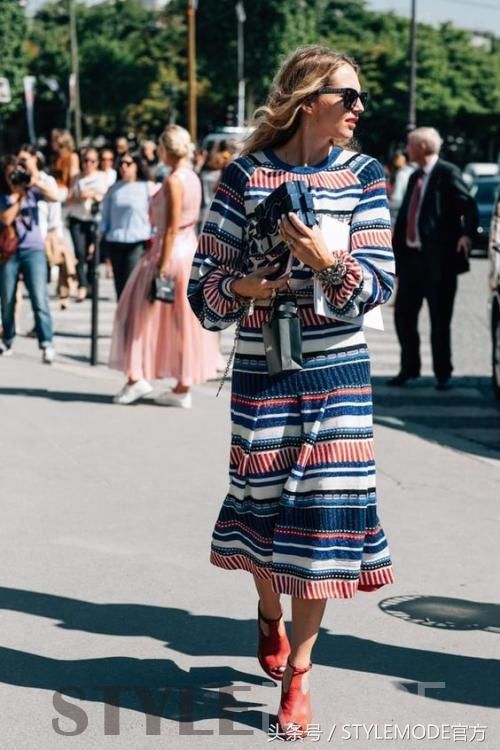 2018入秋的潮流裙装了解一下！