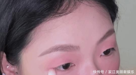 『眼妆』“单眼皮”看过来!手把手教你画眼妆