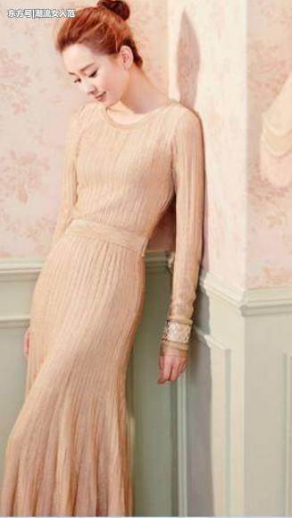 刘诗诗居然这样穿，看完下半身太抢眼，网友：气质还是女神级！