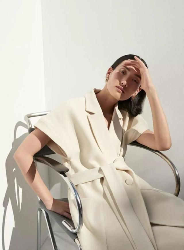  『裤带』2021春夏季关键点剖析：好用袋子设计方案/本布裤带，呈现女性無限风采！