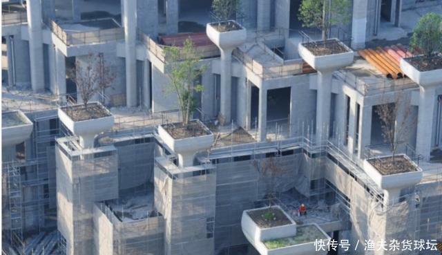  【建筑】上海又现在奇葩建筑 外形像座山种了1000棵树网友称“古