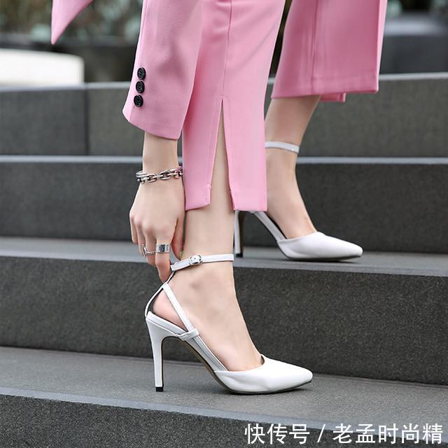 #设计凸显#女人都会动心的细高跟鞋,穿出去气质就是不一样,气势女王感十足!