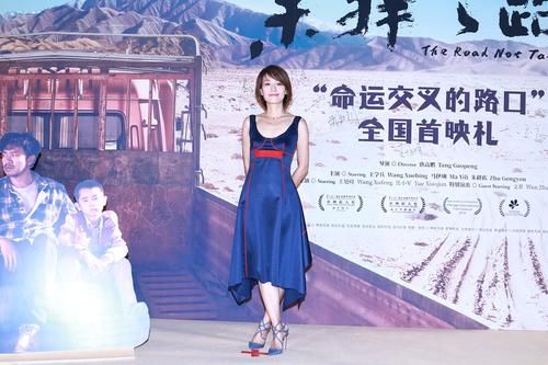  「奔四」马伊琍剪掉十年短发是对的，年轻貌美，非常适合奔三奔四女性
