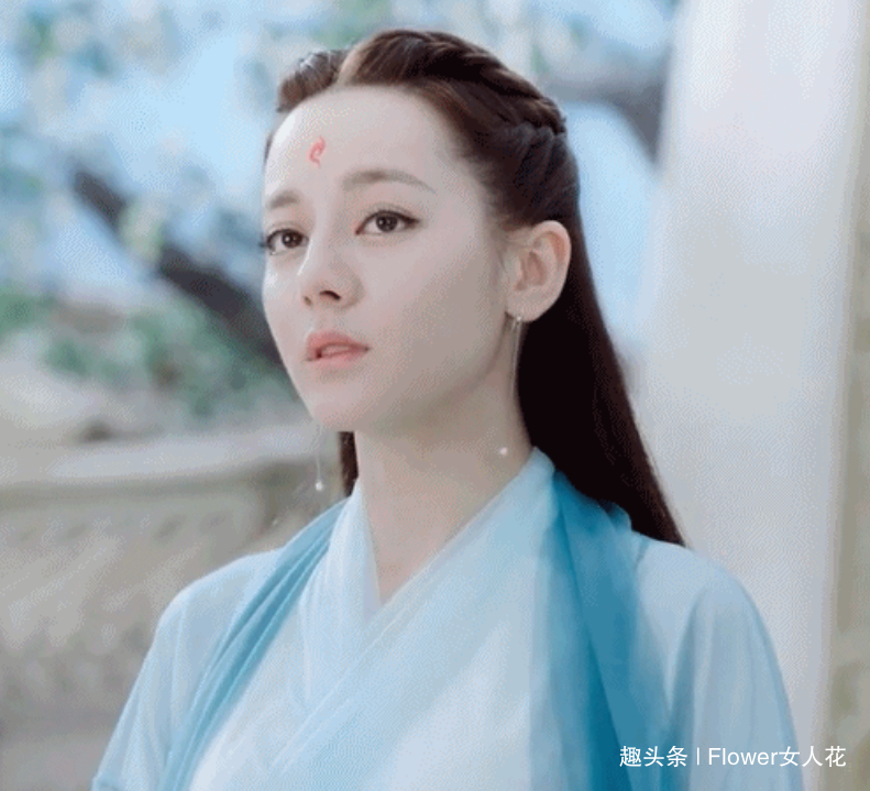  『出演』终于等到《枕上书》，原以为热巴颜值够高了，看到女配瞬间心动啦