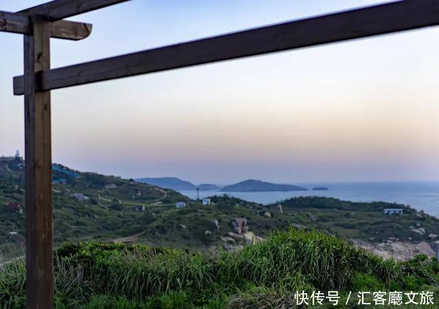 一个人在路上,适合独自旅行的地方,去过才懂得什么是自由