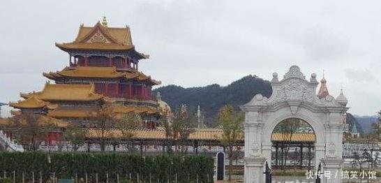 中国最任性的老人，用300亿重建了圆明园，完全复原出园林奇迹！