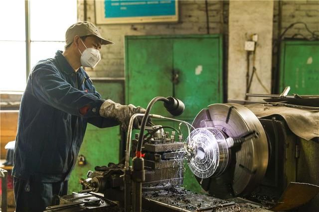  「公共资源交易」承德双滦：抗“疫”不误企复工