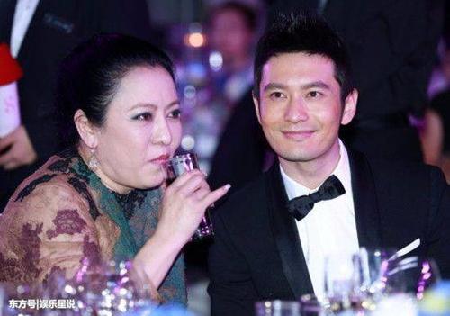 向太陈岚发文称因黄晓明太善良才被人欺负，这才是好干妈？