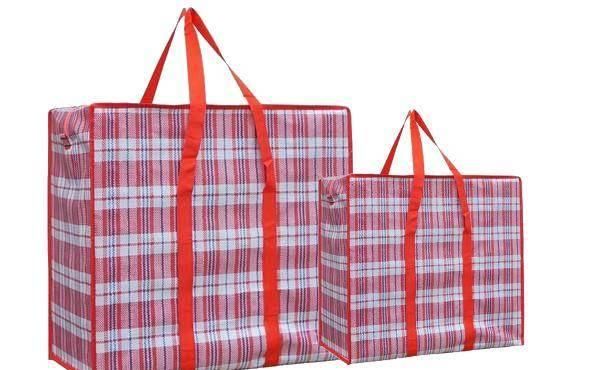  排队■被藏40年的春运偷拍照：那一年，我排队到通宵，那一年…