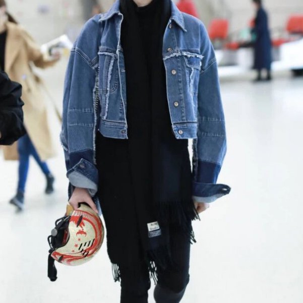 快中秋，裙子扔了吧，看这小衫，青春显活力，款款洋气