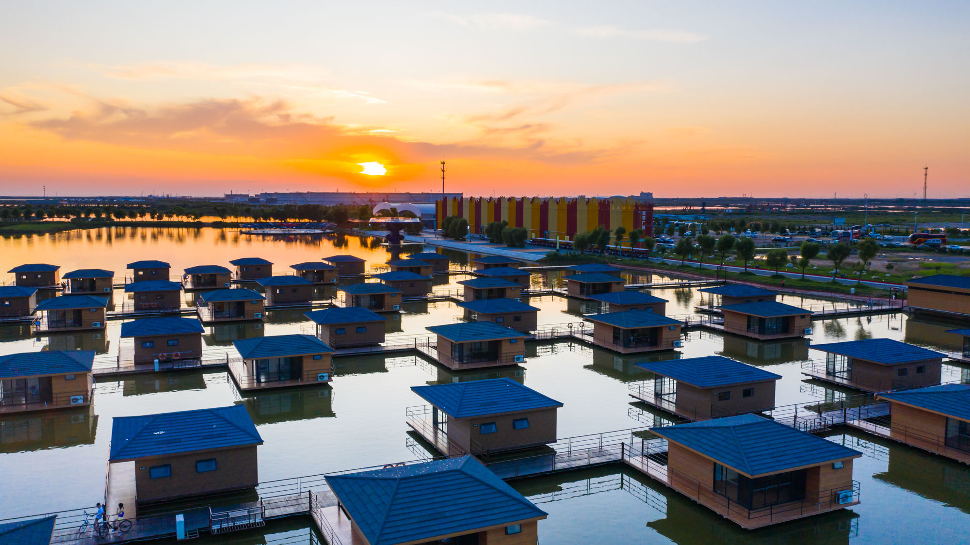 用三天两夜的时间，在风光秀美、沙暖潮平所在，找寻最正宗的唐山