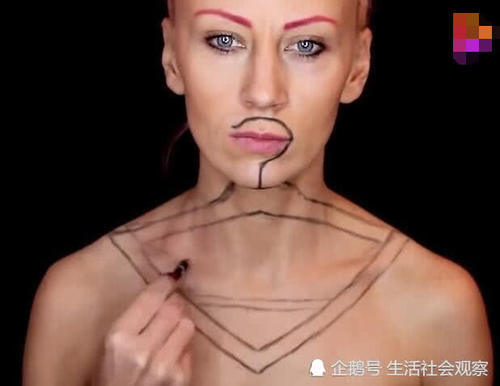 化妆竟把自己的头画消失了，这技术简直了