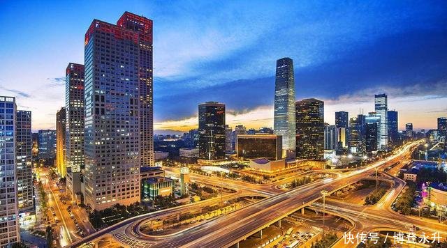 中国大陆实力第一城实力被评世界第4,富翁总数广东全省还多